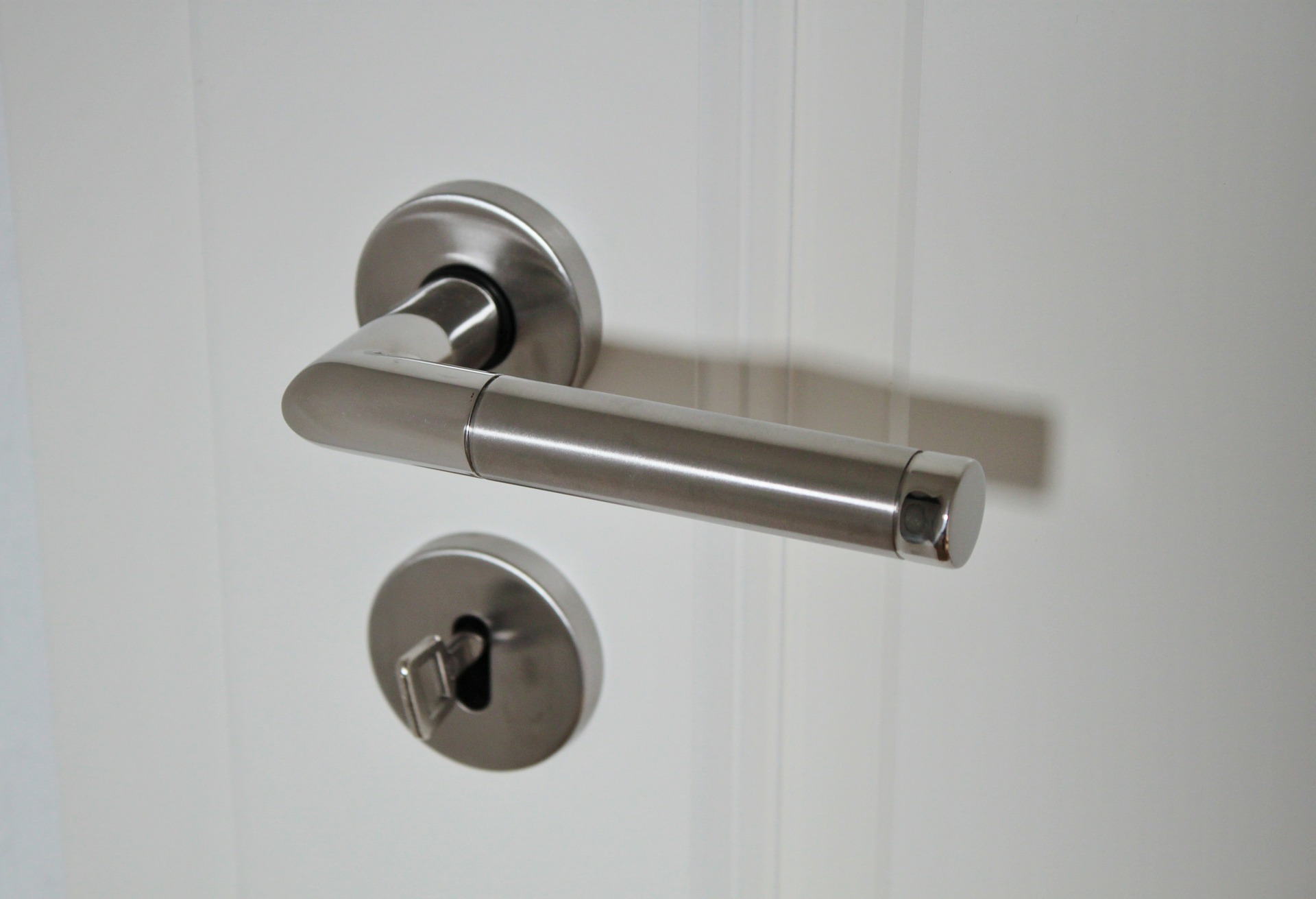 door-handle-625942_1920
